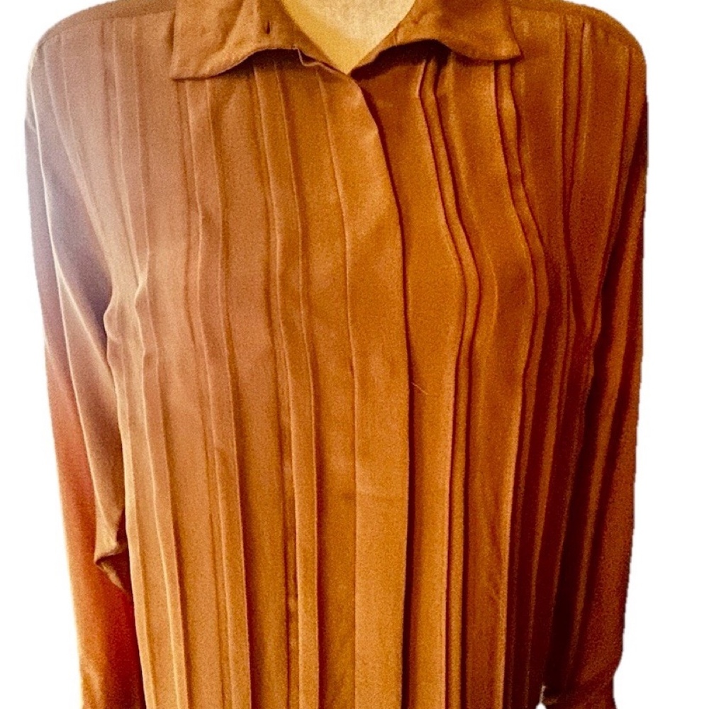 ELLEN TRACY Rust Brown SILK Pleated Button Button Size 4 Blouse  VTG 1980’s
